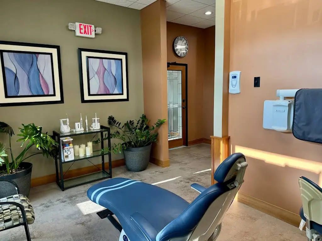Dr. Zattera Family Dentistry - Professional dental clinic exterior with modern facilities