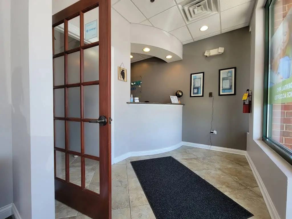 High Point Dentistry - Professional dental clinic exterior with modern facilities