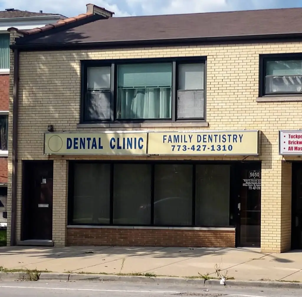 Robert E Placzek DDS PC