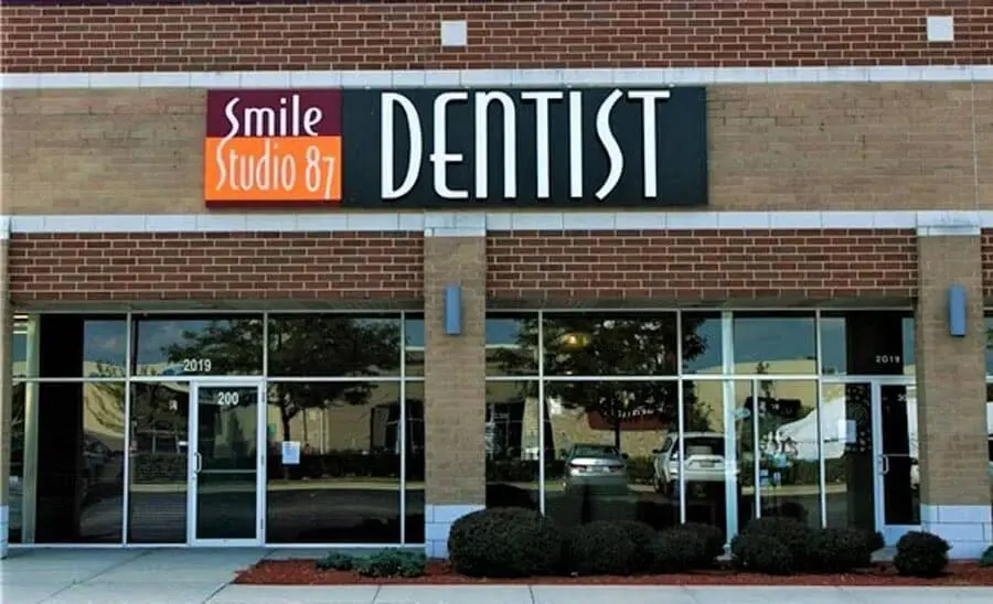 Smile Studio 87