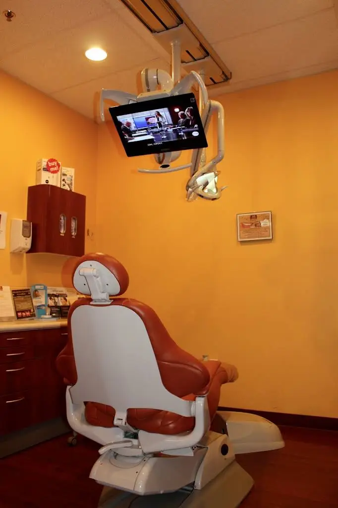 Smile Studio 87