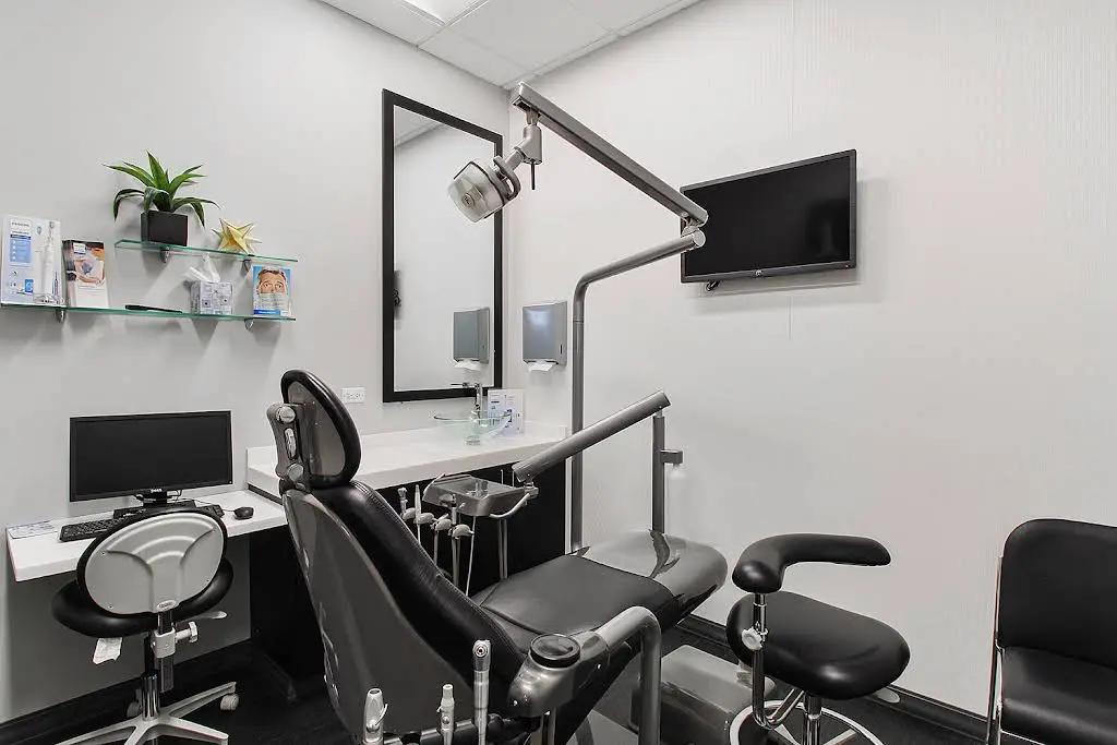 Simply Teeth - Professional dental clinic exterior with modern facilities