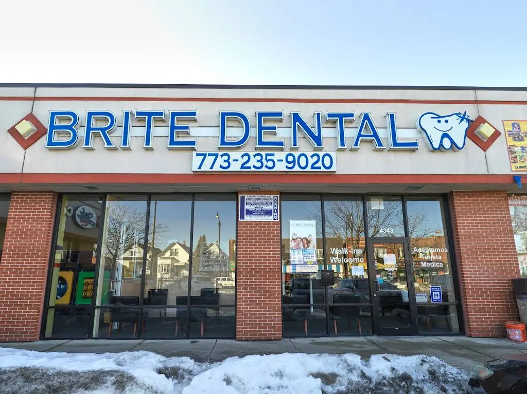 Dental 360 - Armitage - Professional dental clinic exterior with modern facilities