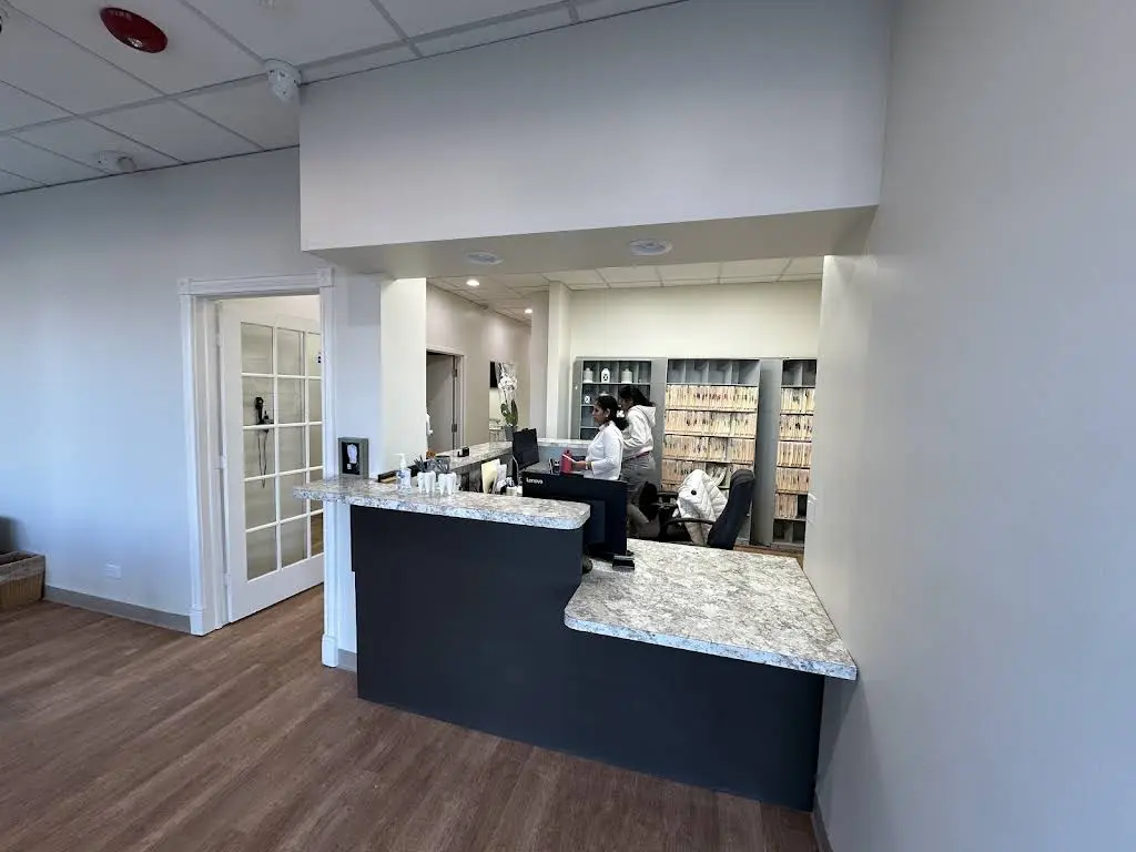 The Dentists on Golf - Professional dental clinic exterior with modern facilities