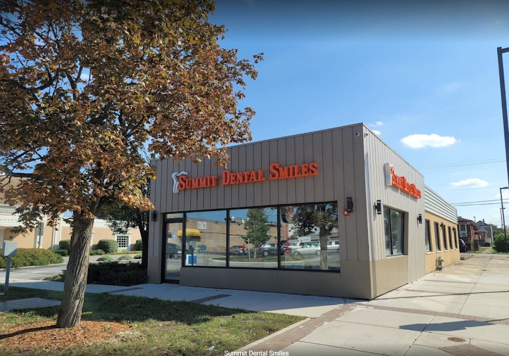 Summit Dental Smiles - Professional dental clinic exterior with modern facilities