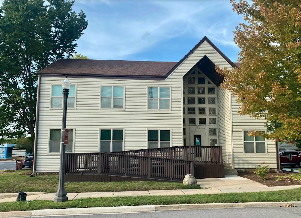 Naperville Family Dental | Donald Jonker, DDS - Professional dental clinic exterior with modern facilities