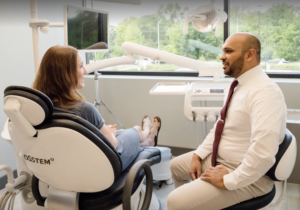 Washington Dental Studio - Professional dental clinic exterior with modern facilities