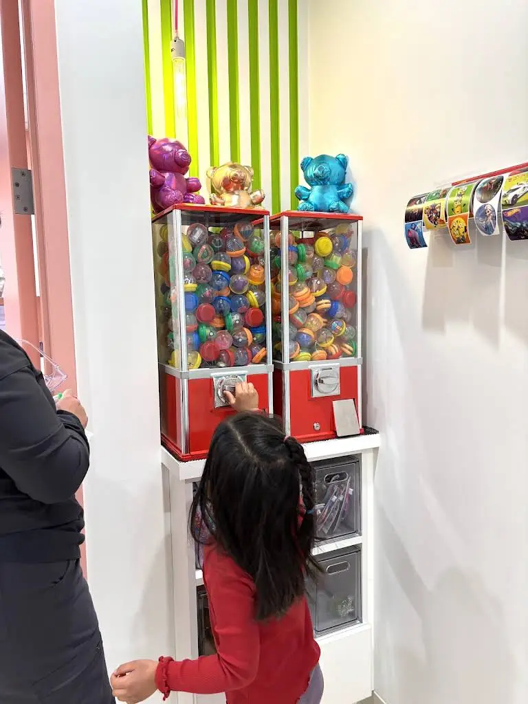 District Pediatric Dentistry - Professional dental clinic exterior with modern facilities
