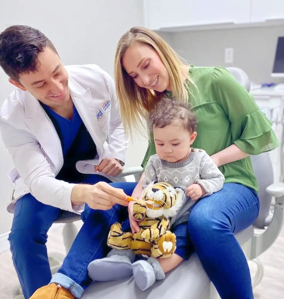 VK Pediatric Dentistry - Professional dental clinic exterior with modern facilities