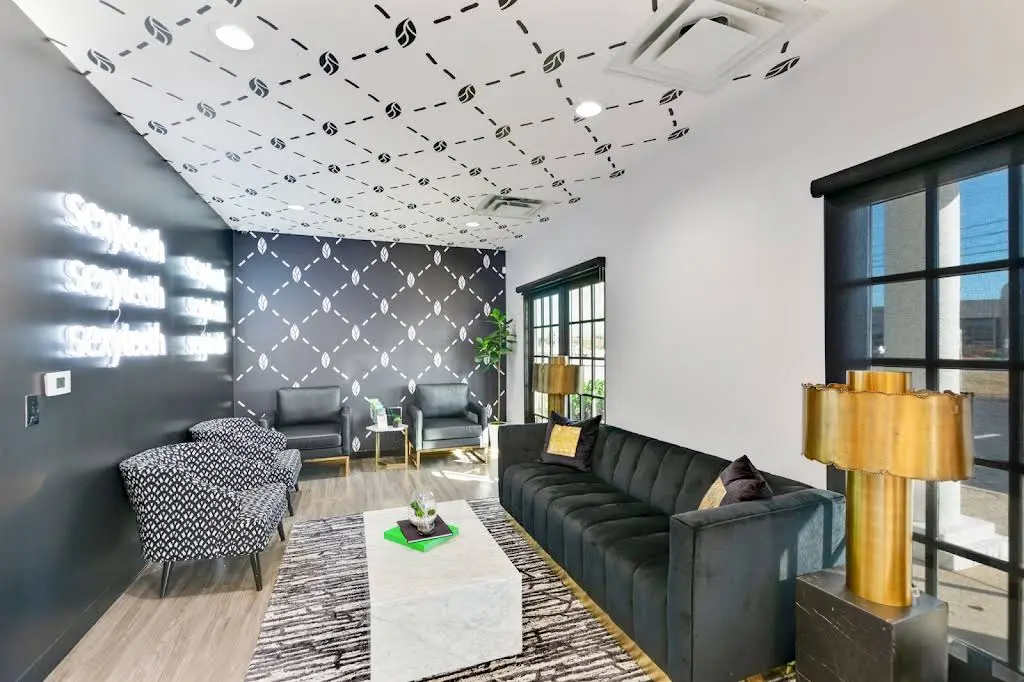 MINT dentistry - Professional dental clinic exterior with modern facilities