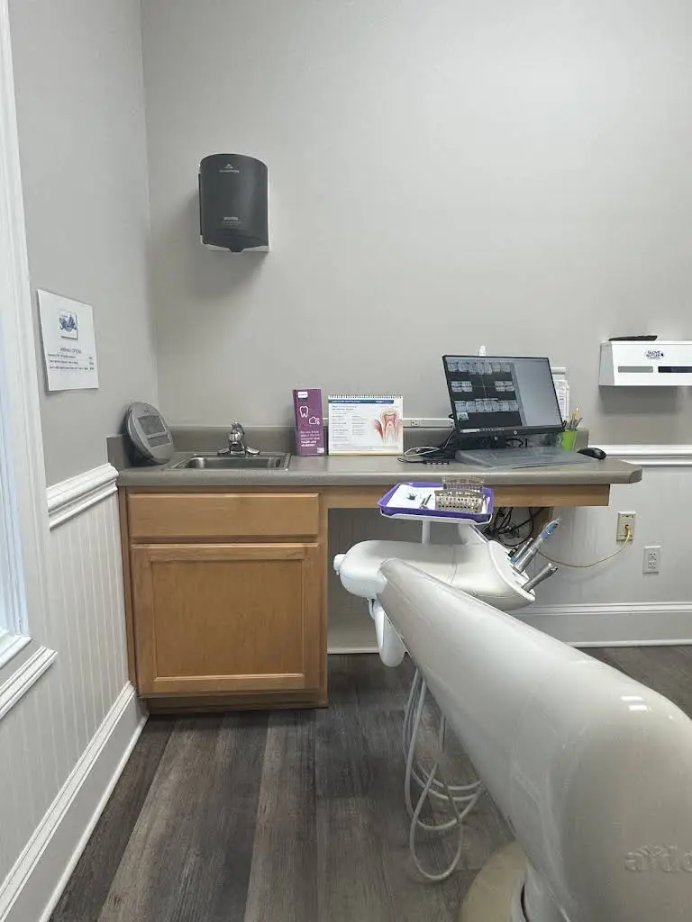 Athens Smiles - Professional dental clinic exterior with modern facilities