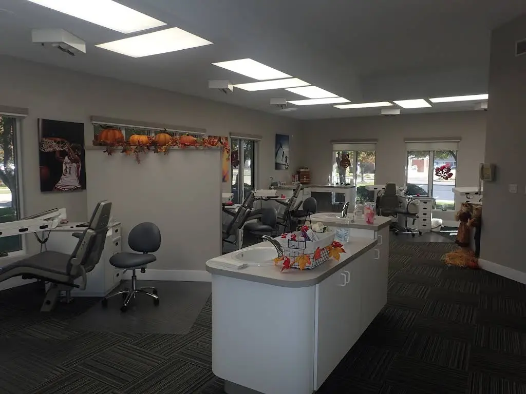 Todays Dental of Plainfield - Professional dental clinic exterior with modern facilities
