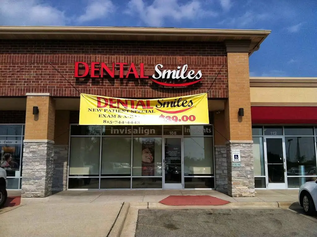 Dental Smiles of Joliet - Professional dental clinic exterior with modern facilities