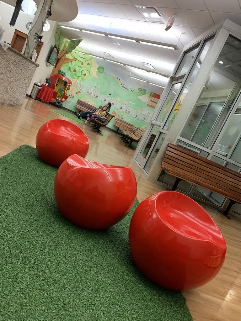 Apple Dental Care - Professional dental clinic exterior with modern facilities