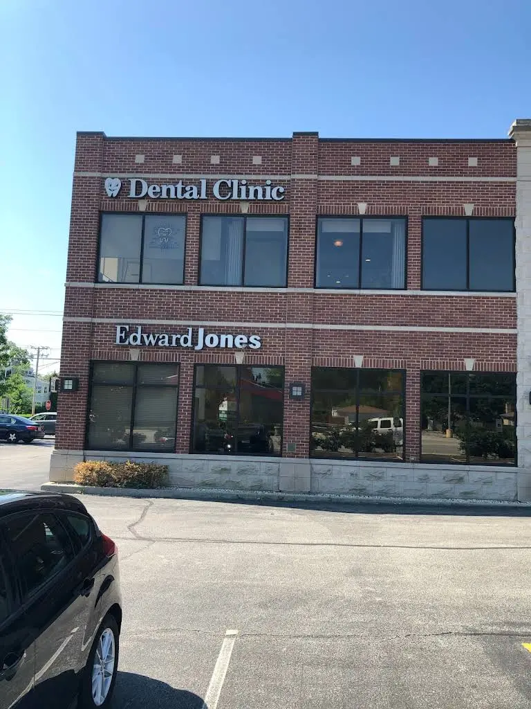 Dental Clinic of Morton Grove - Professional dental clinic exterior with modern facilities