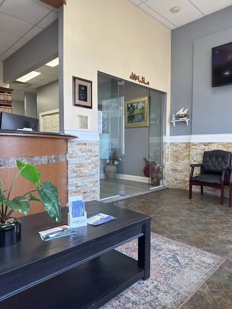 Orland Advanced Dentistry Worth - Professional dental clinic exterior with modern facilities