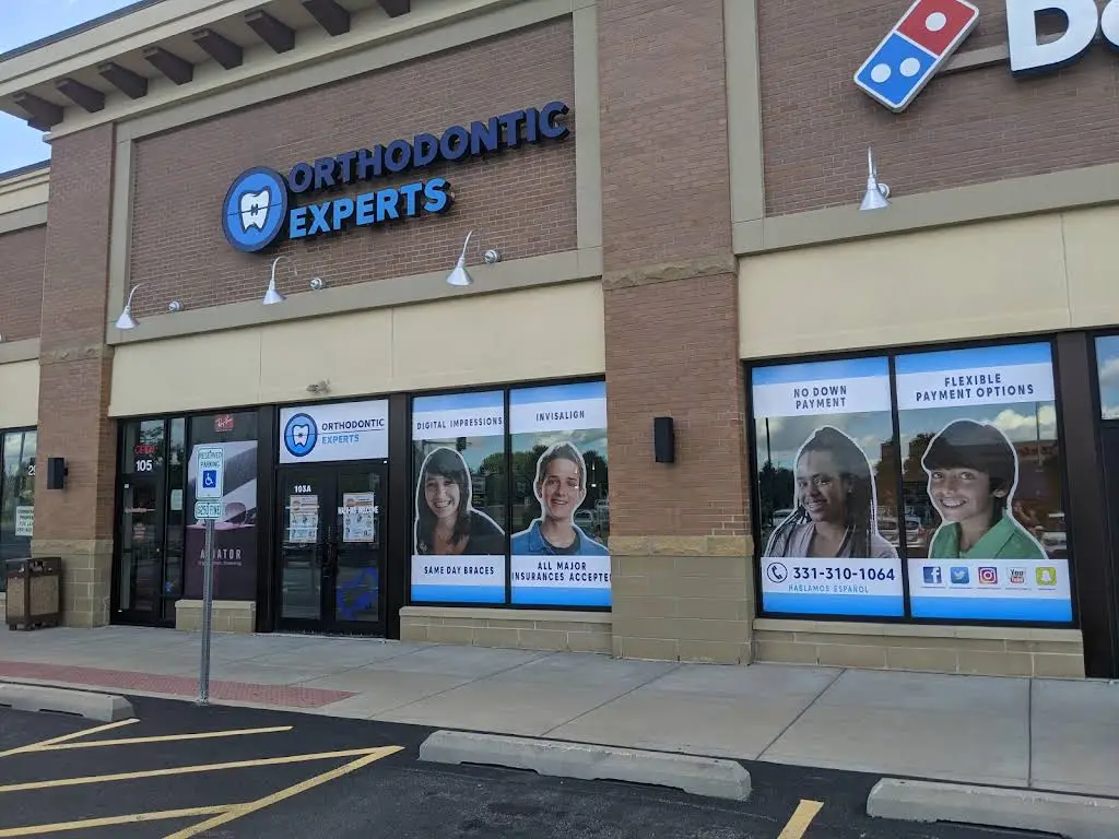 Orthodontic Experts Aurora - Professional dental clinic exterior with modern facilities