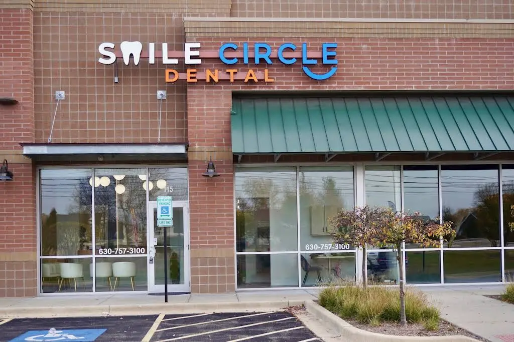 Smile Circle Dental - Professional dental clinic exterior with modern facilities