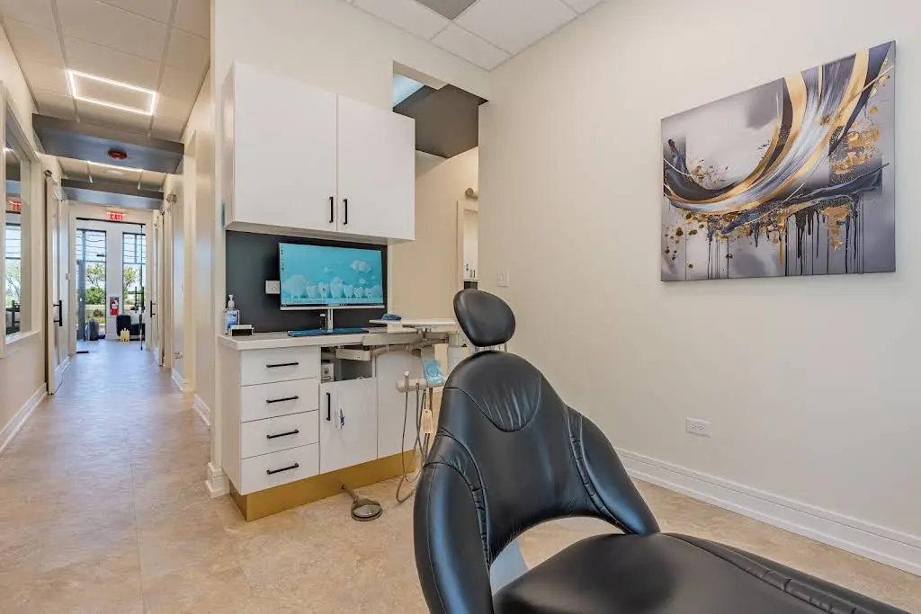 Pearly Smiles Dental - Professional dental clinic exterior with modern facilities