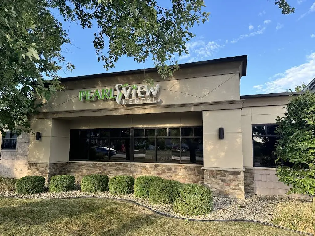 PearlView Dental - Professional dental clinic exterior with modern facilities