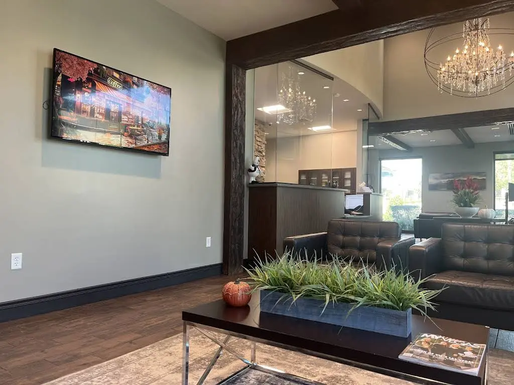 Canyon Oral & Facial Surgery Dental Implant Experts of Las Vegas - Professional dental clinic exterior with modern facilities