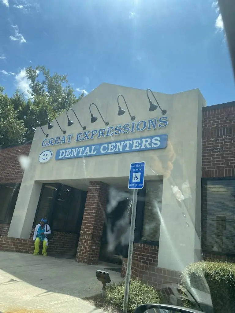 Great Expressions Dental Centers - Fayetteville - Professional dental clinic exterior with modern facilities