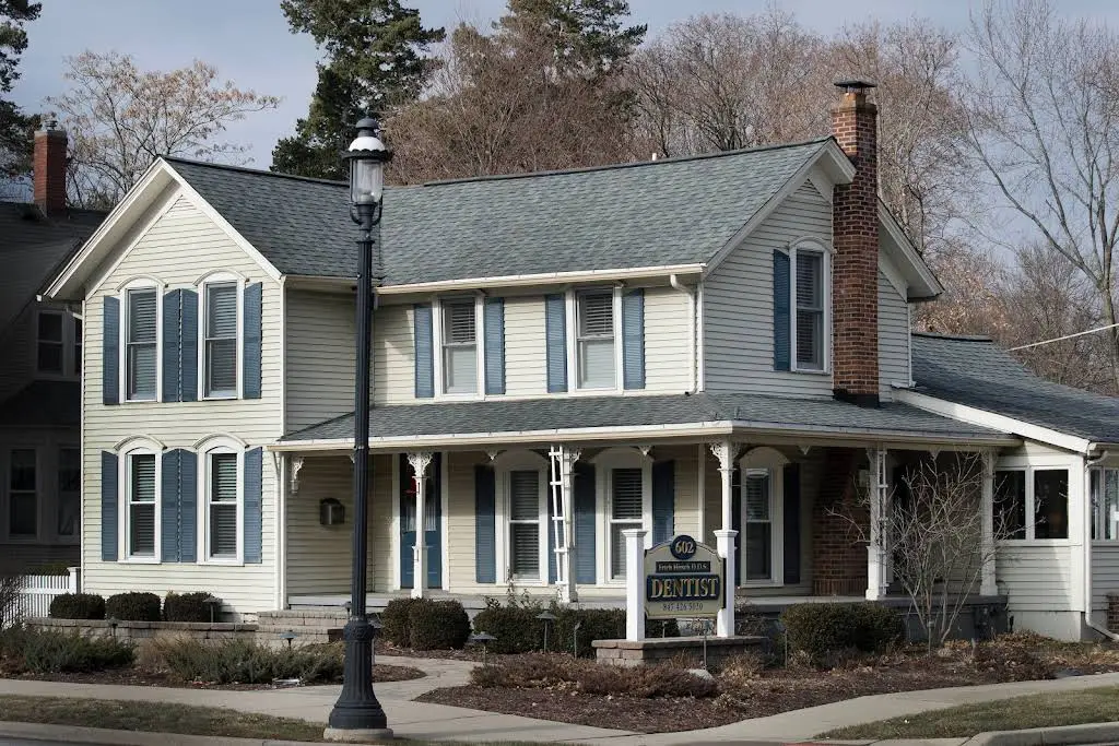 West Dundee Dental - Professional dental clinic exterior with modern facilities