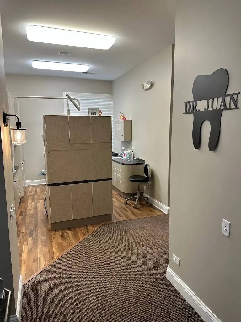 Great Smiles Family Dental - Professional dental clinic exterior with modern facilities