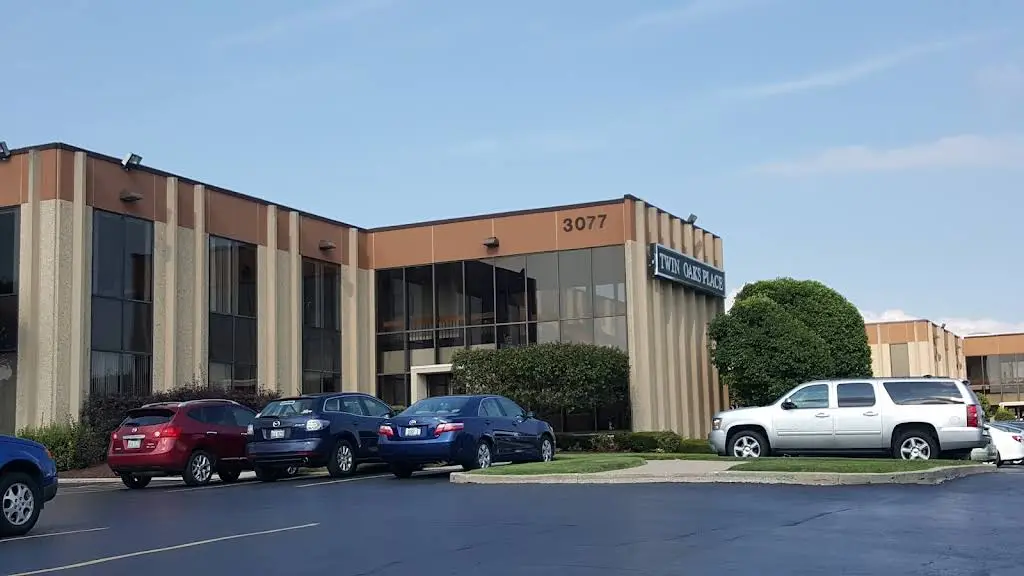 Endodontic & Periodontic Associates, Ltd. - Professional dental clinic exterior with modern facilities