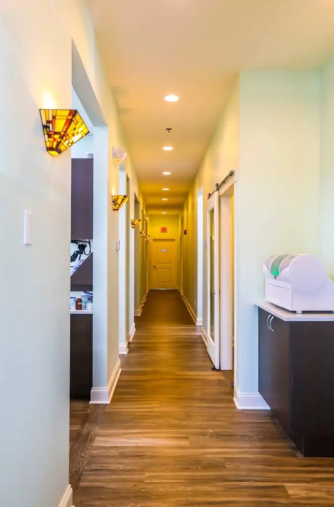 Catonfield Dental - Professional dental clinic exterior with modern facilities