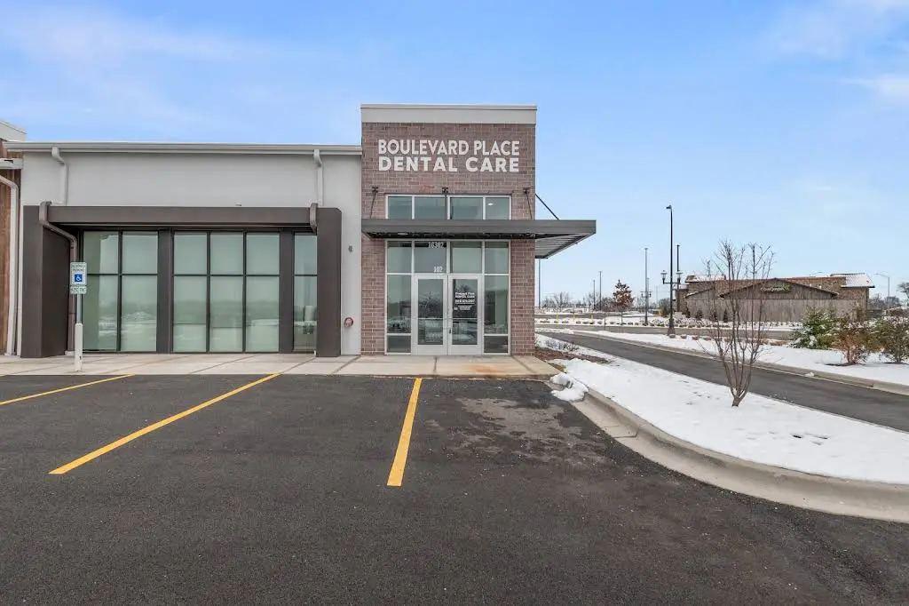 Boulevard Place Dental Care - Professional dental clinic exterior with modern facilities