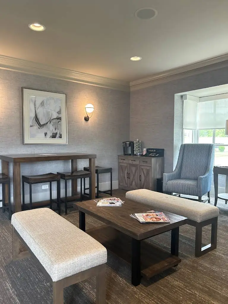 Streitz Dental Arts - Professional dental clinic exterior with modern facilities