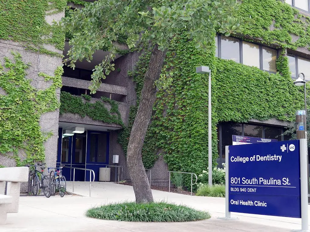 University of Illinois Chicago College of Dentistry - Professional dental clinic exterior with modern facilities