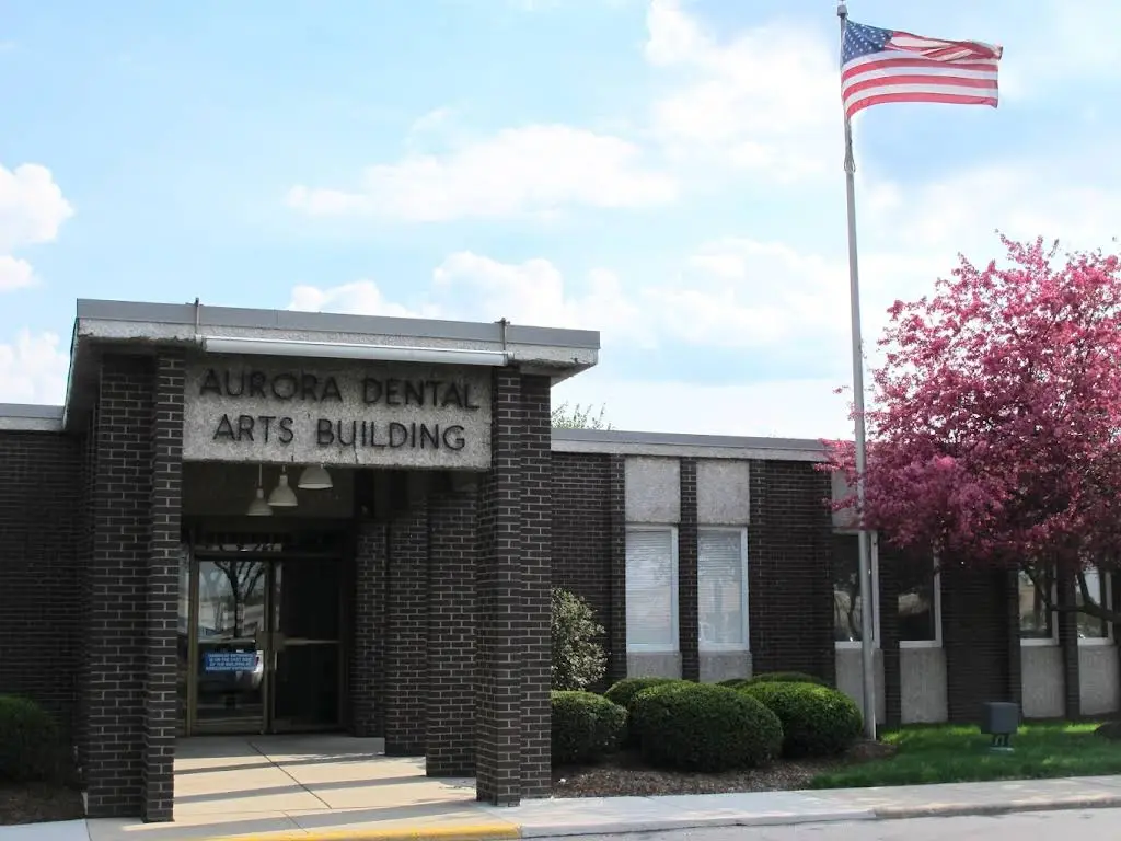West Aurora Family Dental - Professional dental clinic exterior with modern facilities