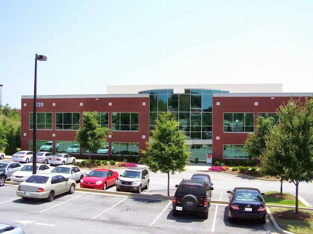 Eagle's Landing Periodontics & Dental Implants - Professional dental clinic exterior with modern facilities