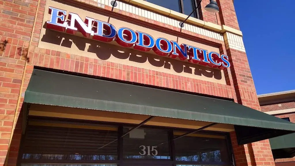 Endodontic Associates of Atlanta/Dr. Bhavik Shah, DMD - Professional dental clinic exterior with modern facilities