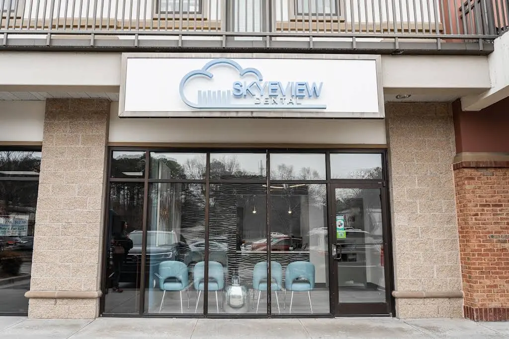 SkyeView Dental - Professional dental clinic exterior with modern facilities