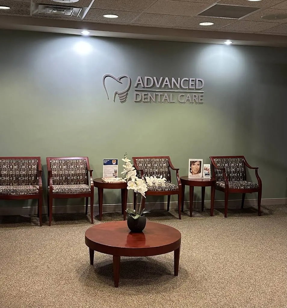Advanced Dental Care of Northbrook - Professional dental clinic exterior with modern facilities