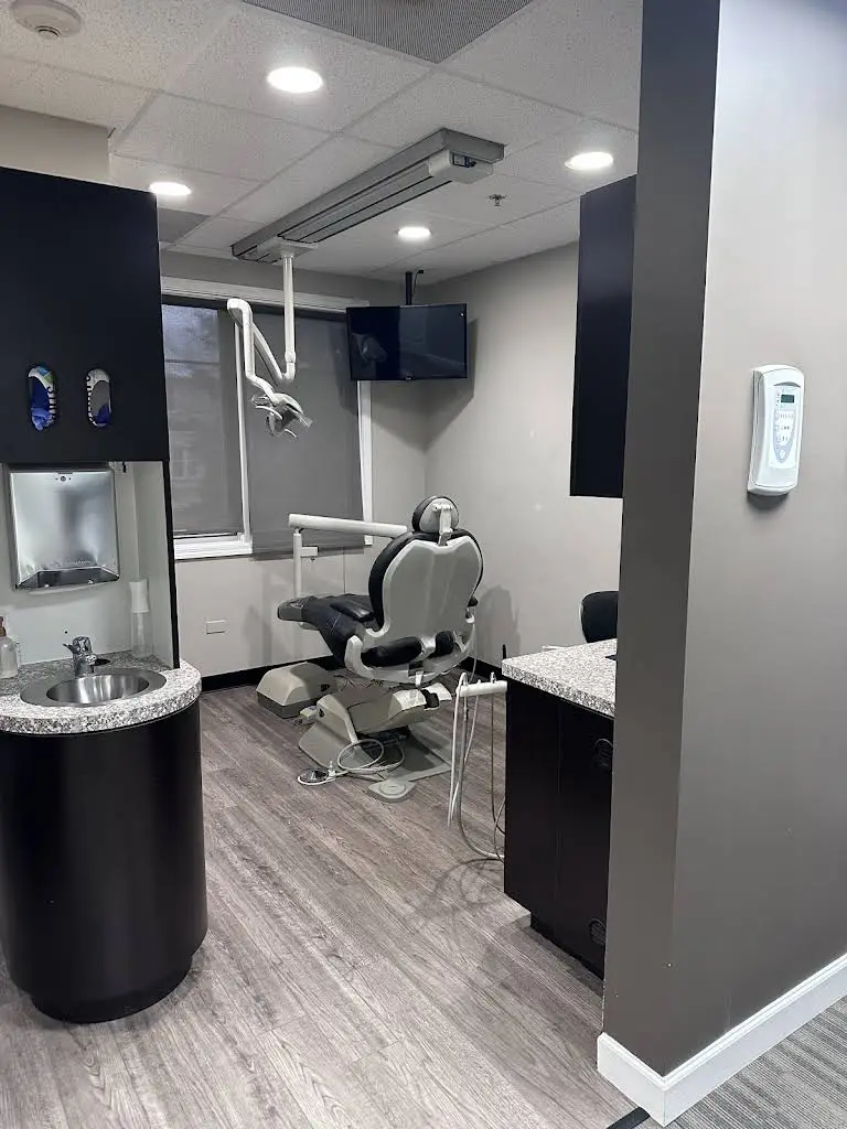 Dental Professionals of Algonquin - Professional dental clinic exterior with modern facilities