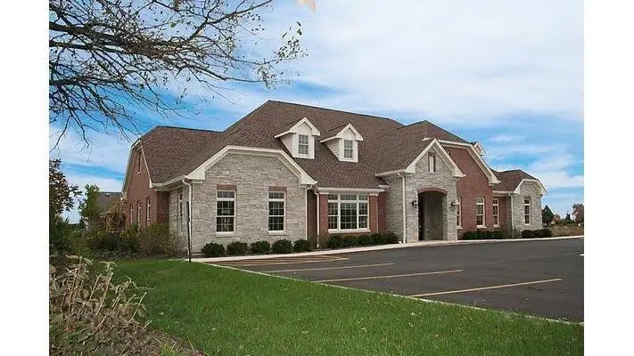 Hawthorn Woods Family Dental Care - Professional dental clinic exterior with modern facilities