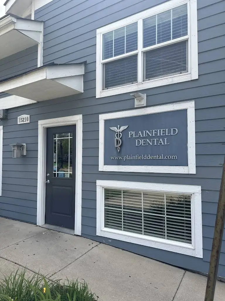 Plainfield Dental - Professional dental clinic exterior with modern facilities