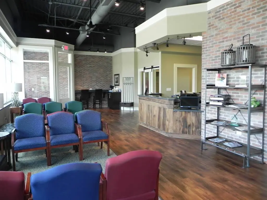 Wright Orthodontics - Professional dental clinic exterior with modern facilities