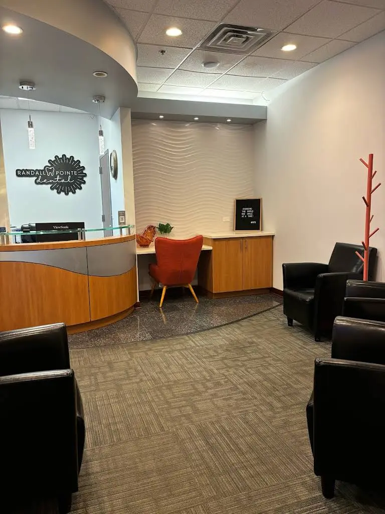 Randall Pointe Dental Geneva - Professional dental clinic exterior with modern facilities