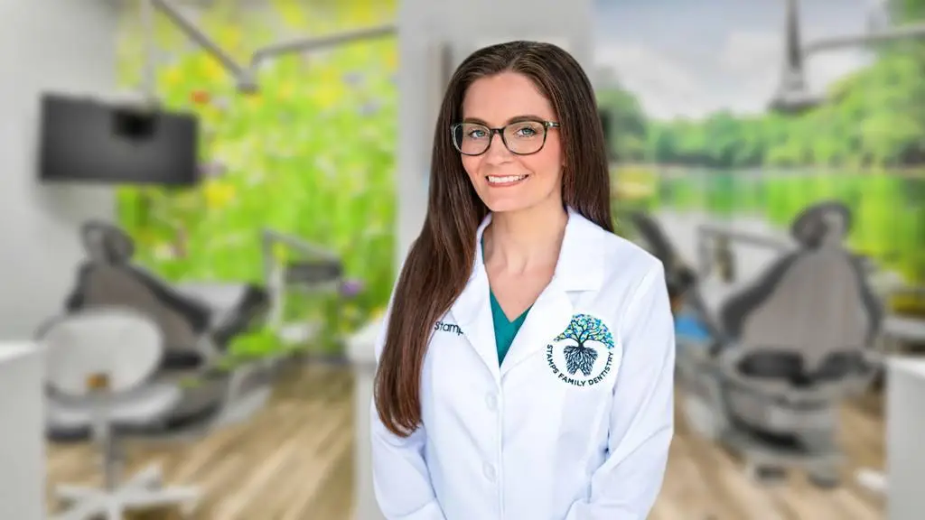 Stamps Family Dentistry - Professional dental clinic exterior with modern facilities