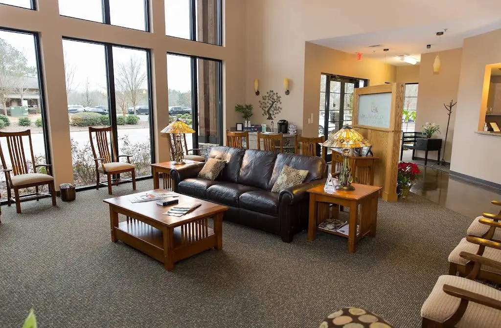 Braelinn Village Family Dentistry - Professional dental clinic exterior with modern facilities