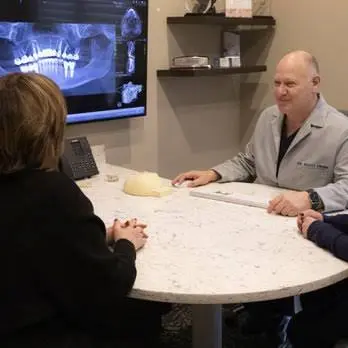 North Shore Smile Surgery - Professional dental clinic exterior with modern facilities