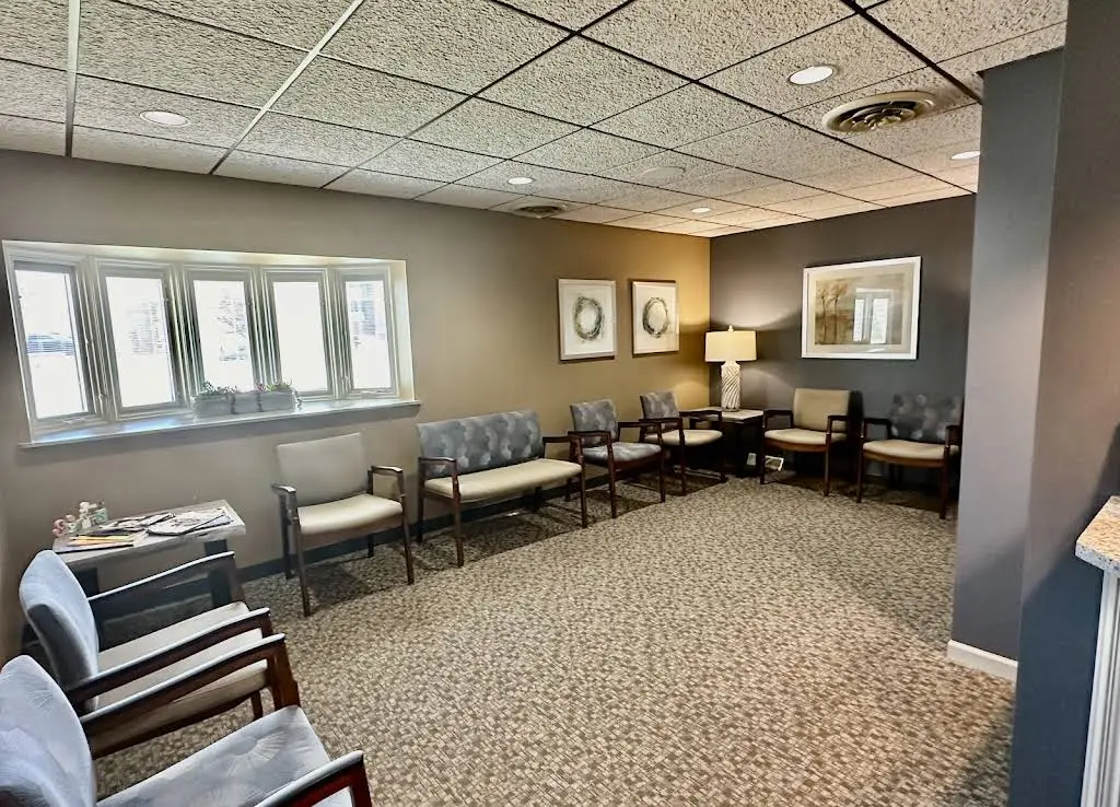 Mundelein Dental Care - Professional dental clinic exterior with modern facilities