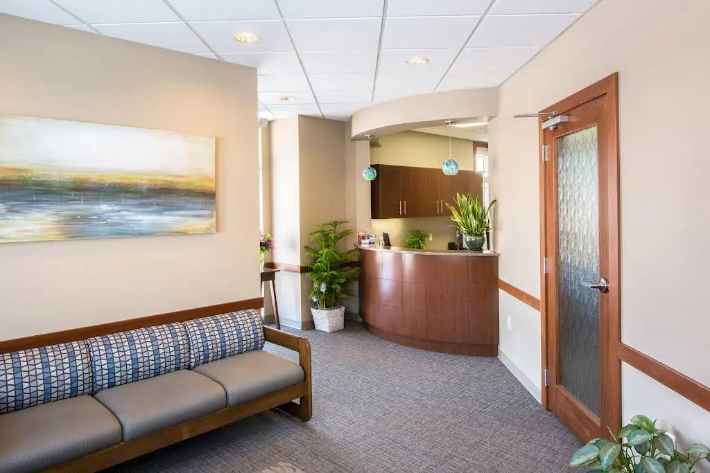 Avenue Family Dental - Professional dental clinic exterior with modern facilities