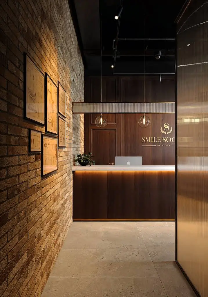 Smile Society Orthodontics - Professional dental clinic exterior with modern facilities