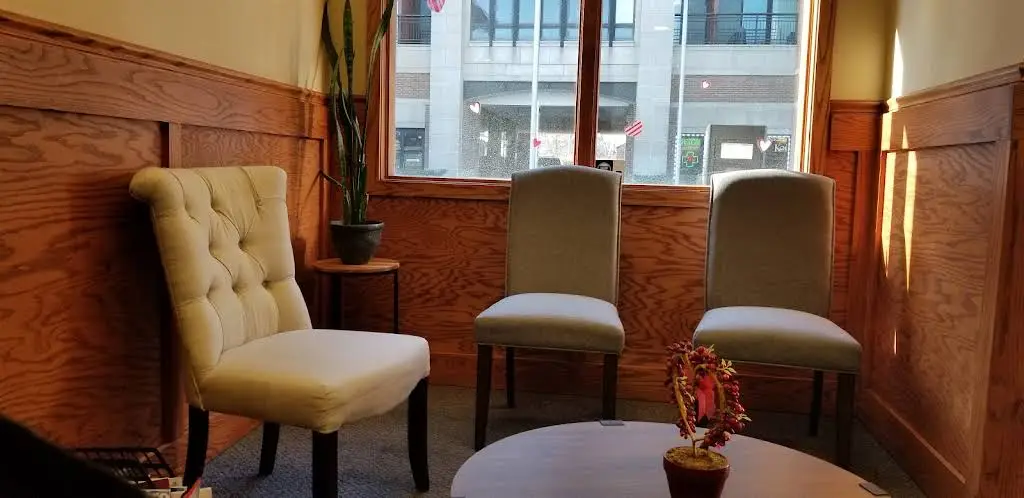 Advent Dental: Victor Ramirez DDS - Professional dental clinic exterior with modern facilities